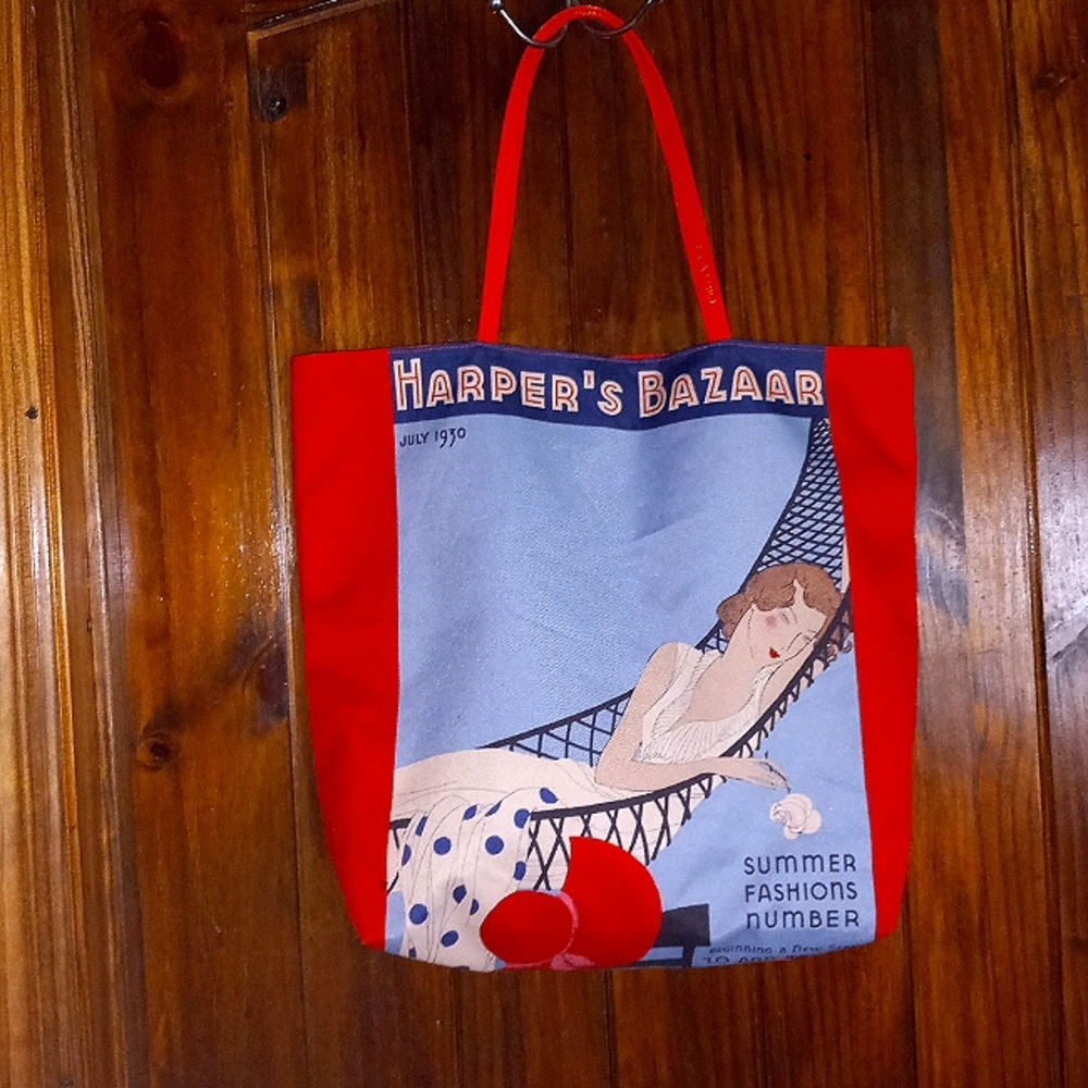 Estee Lauder "Harpers Bazaar" Fashion Tote Bag